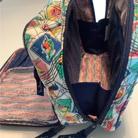MINT VERA BRADLEY TRAVEL TOILETRY/COSMETIC BAG - Picture 6 of 8
